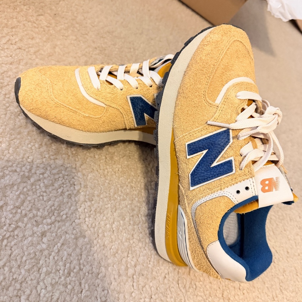 New without box New Balance 574 Legacy Mustard Gold Sneakers women 8